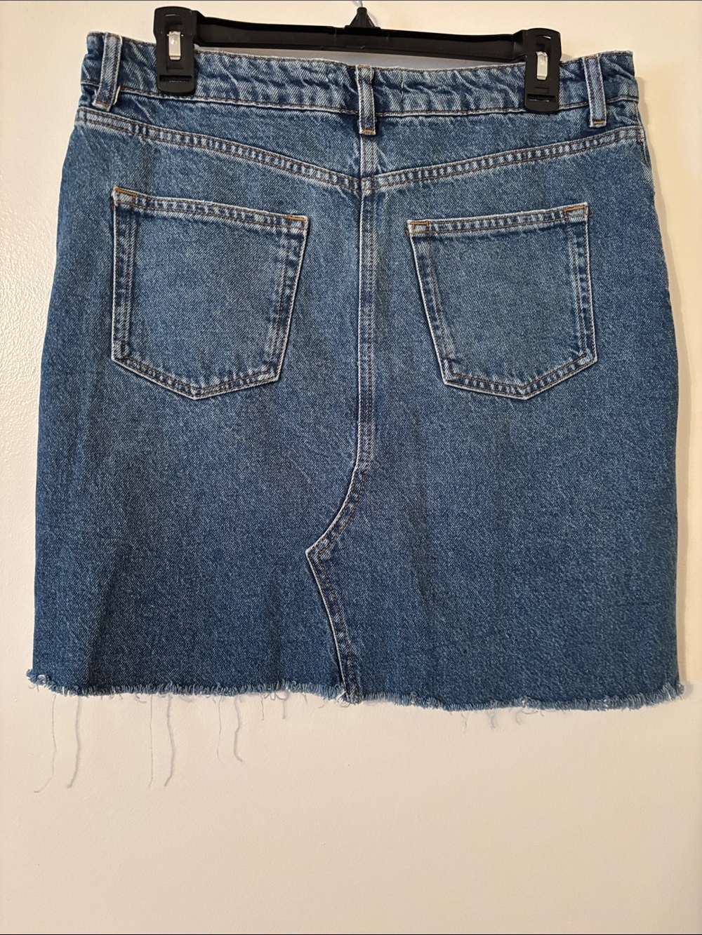 Zara Blue Denim Mini Skirt with Frayed Hem L - Picture 2 of 3